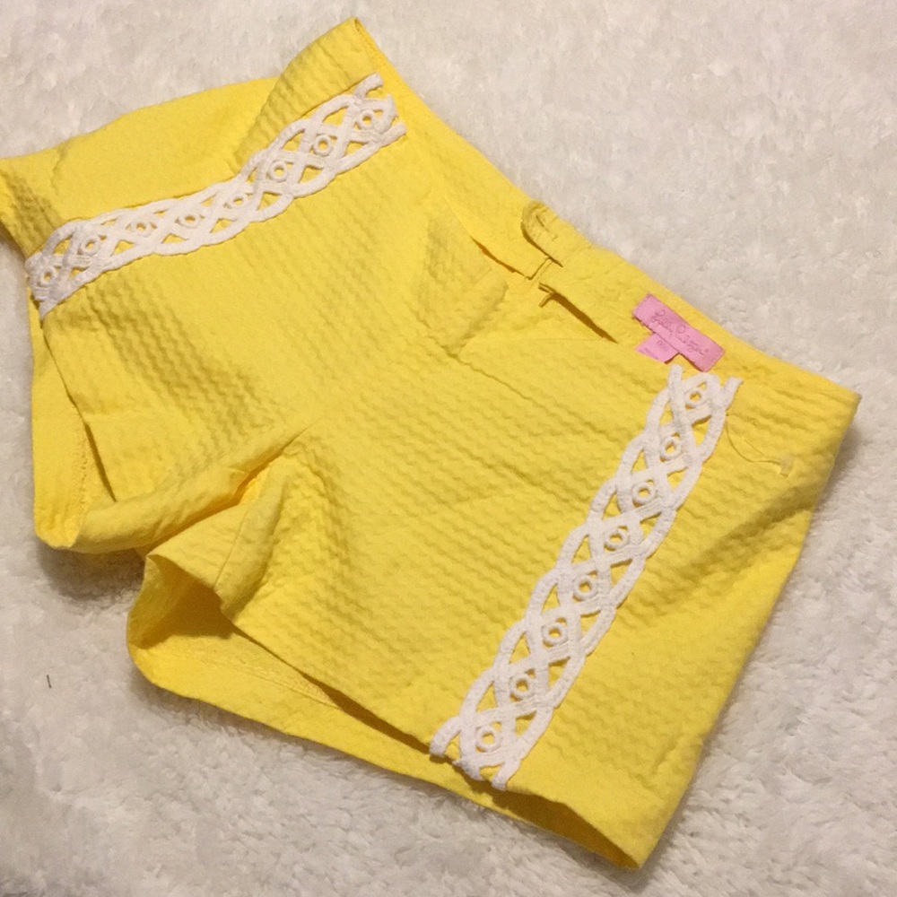 Lilly Pulitzer spring break shorts